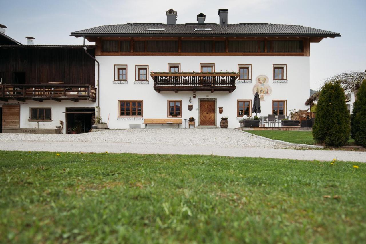 Ban Hilba Apartment Falzes Exterior photo